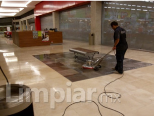 Limpieza institucional + Lavado de piso con máquina