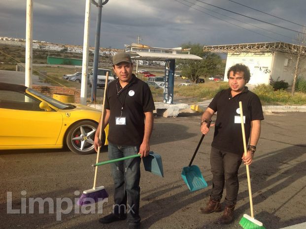 Servicio de Limpieza Para Evento Ferrari